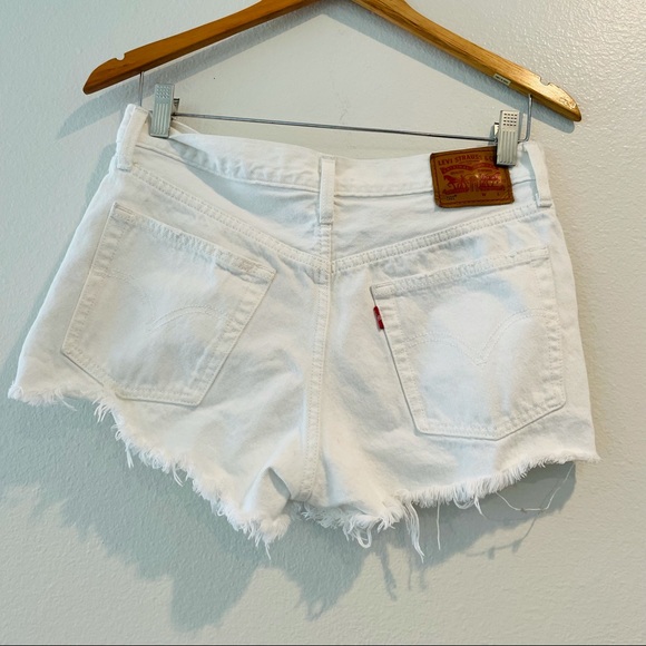 Levi’s 501 Vintage Distressed Denim Shorts - Picture 6 of 7